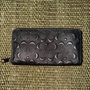 Coach Black Embossed Zip Wallet Coach